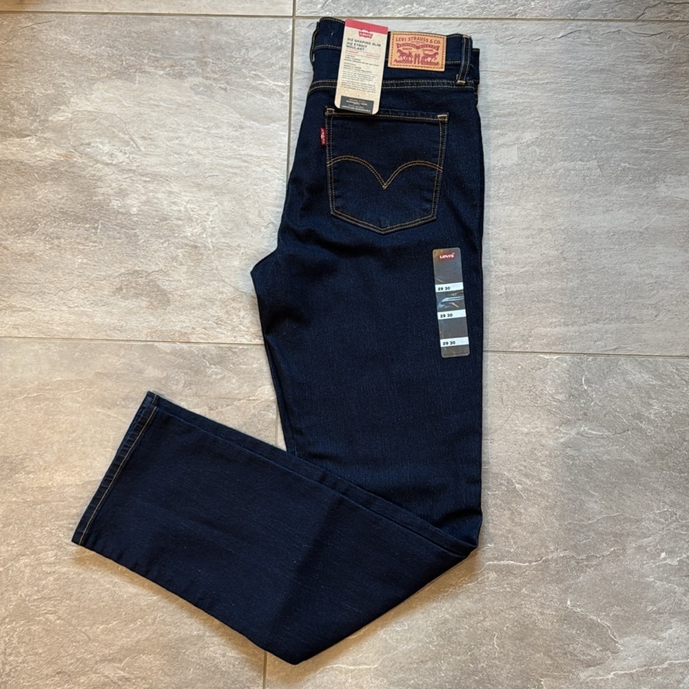 NWT Levi’s 311 Shaping Slim Blue Jeans